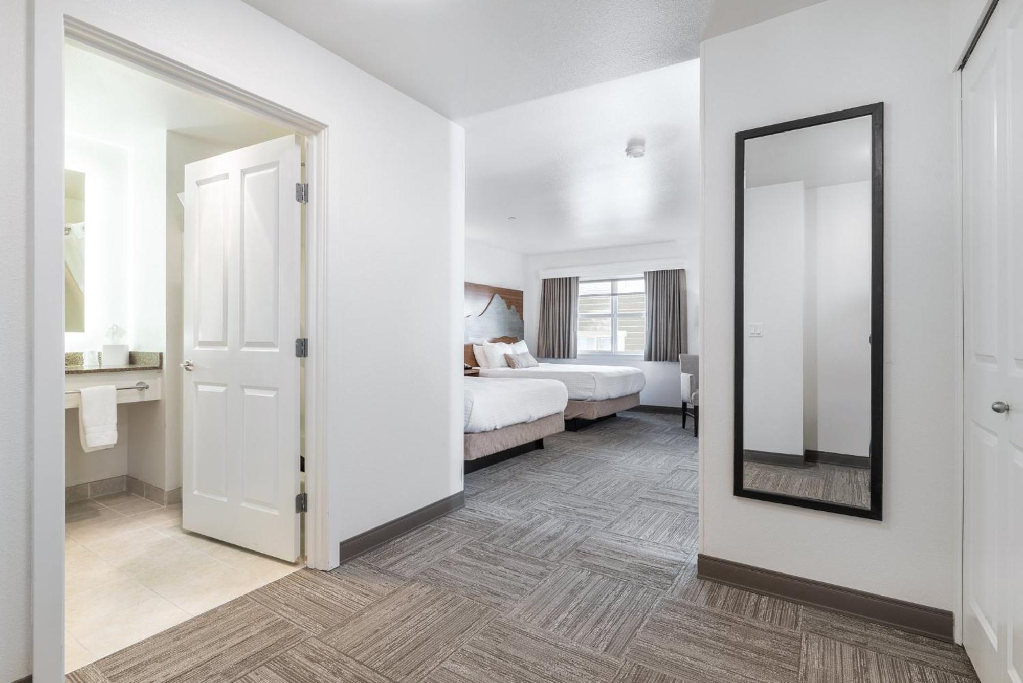 Marshall Suites Bainbridge Island Extérieur photo